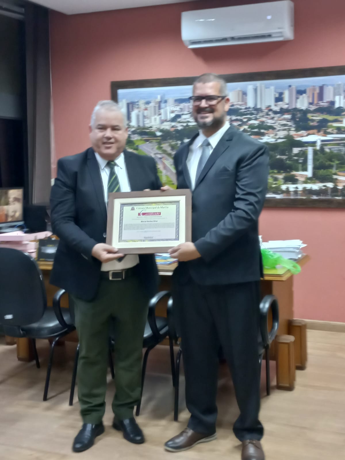 Professor da Fatec Marília é homenageado na Câmara de Vereadores de Marília